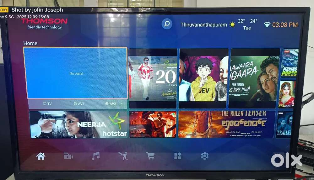 THOMSON 32 Smart LED TV