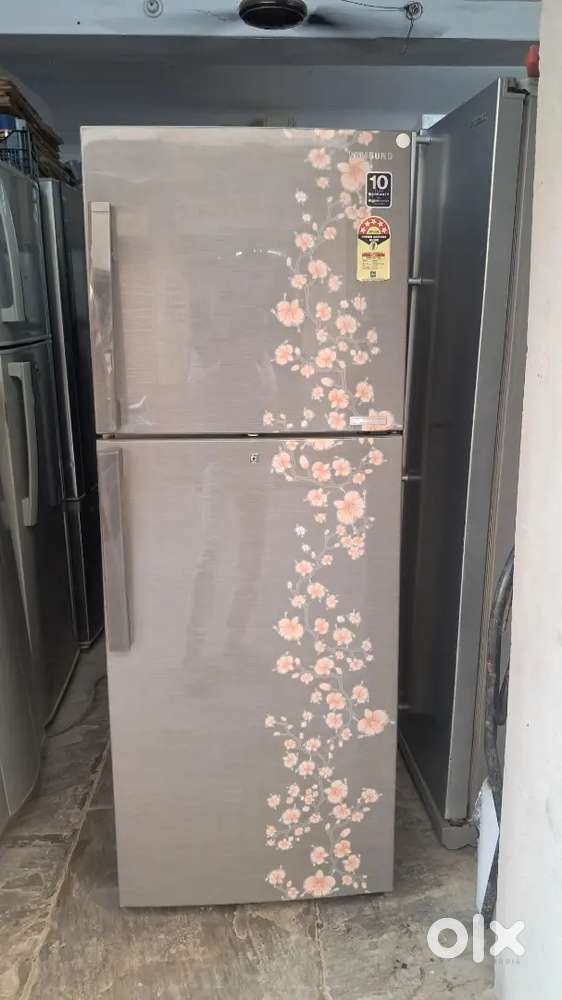 Samsung d/d 300 ltr. Invertor Exillent condition O.k working