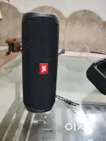 Jbl flip 5 speaker Never used