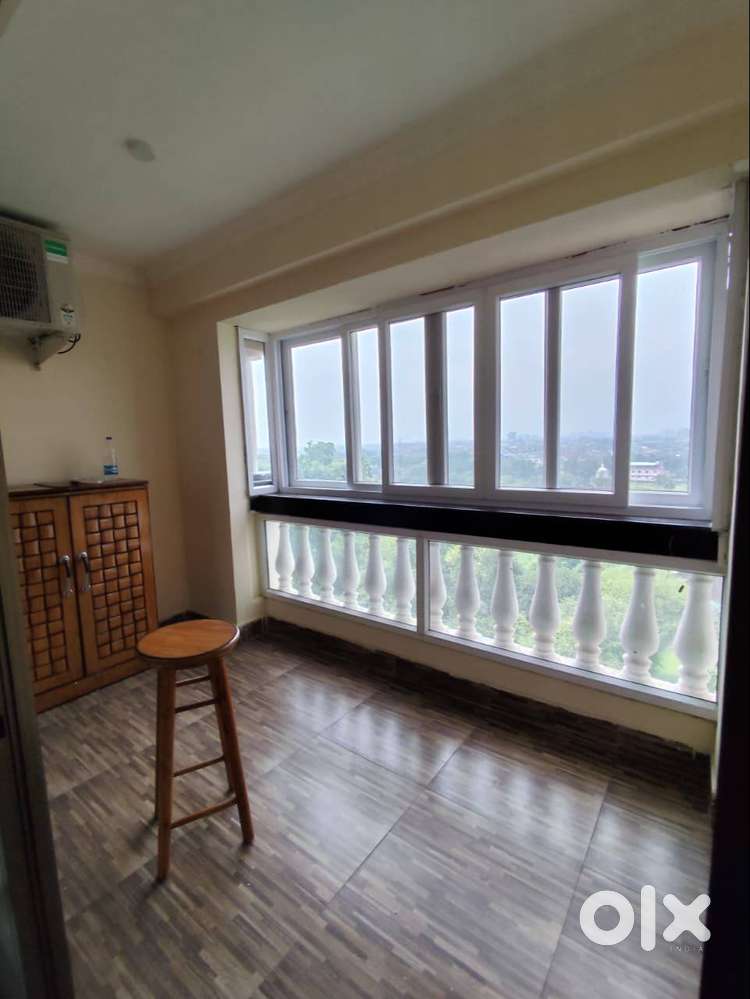 3 BHK Fully Furnished Flat for Rent in Gated Society