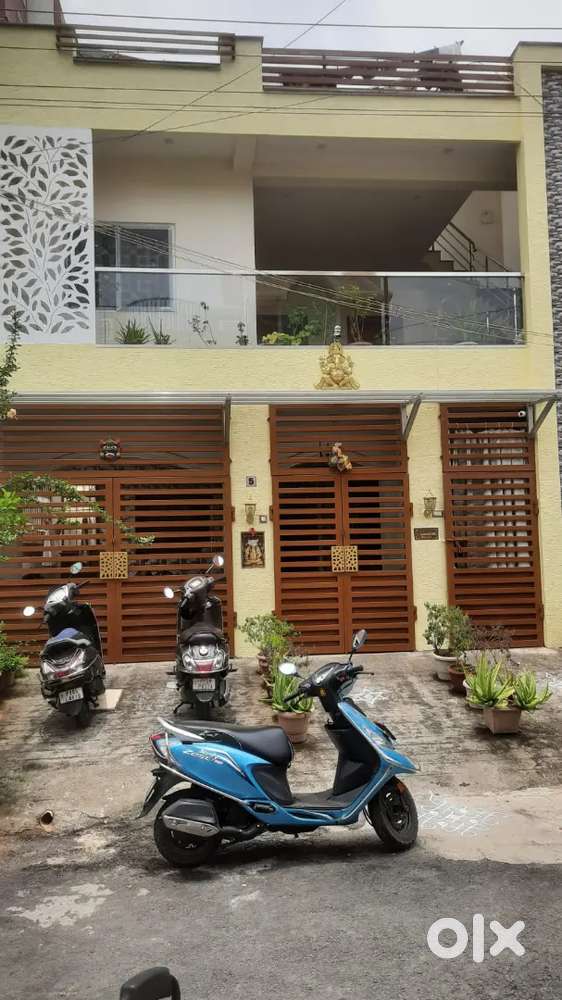 1st Floor Rent .. Rs.9000
1 bed room/ 1 Hall and Kitchen