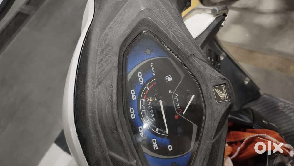 Activa 5g urjent sell