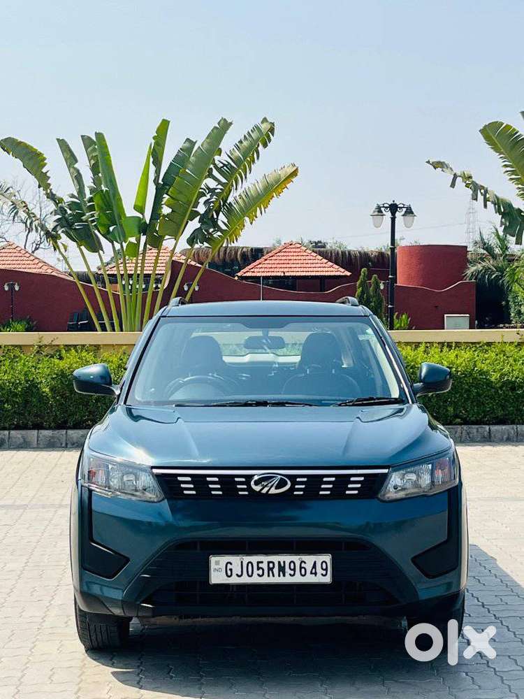 Mahindra XUV300 W6 Diesel, 2022, Diesel