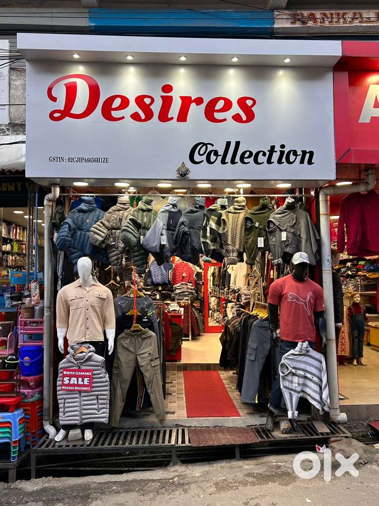 Salesman for shop