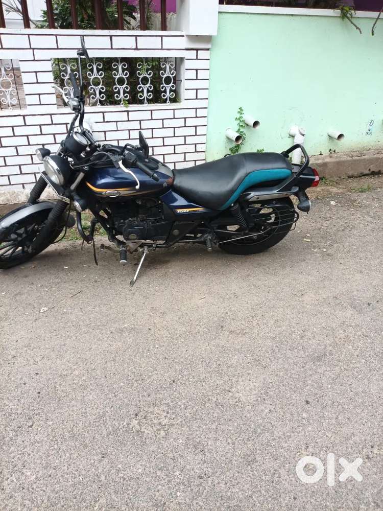 Good condition back new tyre no problem