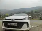 Driver ki jarurat hai booking car ke liye