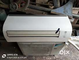 Daikin 1 ton Ac