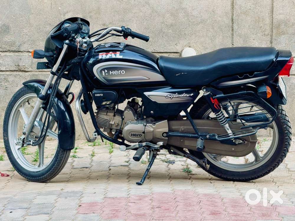 Splendor plus bs6  less driven like new condition