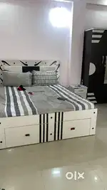 SHATABDI SQR 2 BHK FLAT ONLY BACHLOR FURNISHED