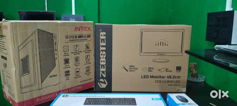 Desktop full set At Rs 9999/_