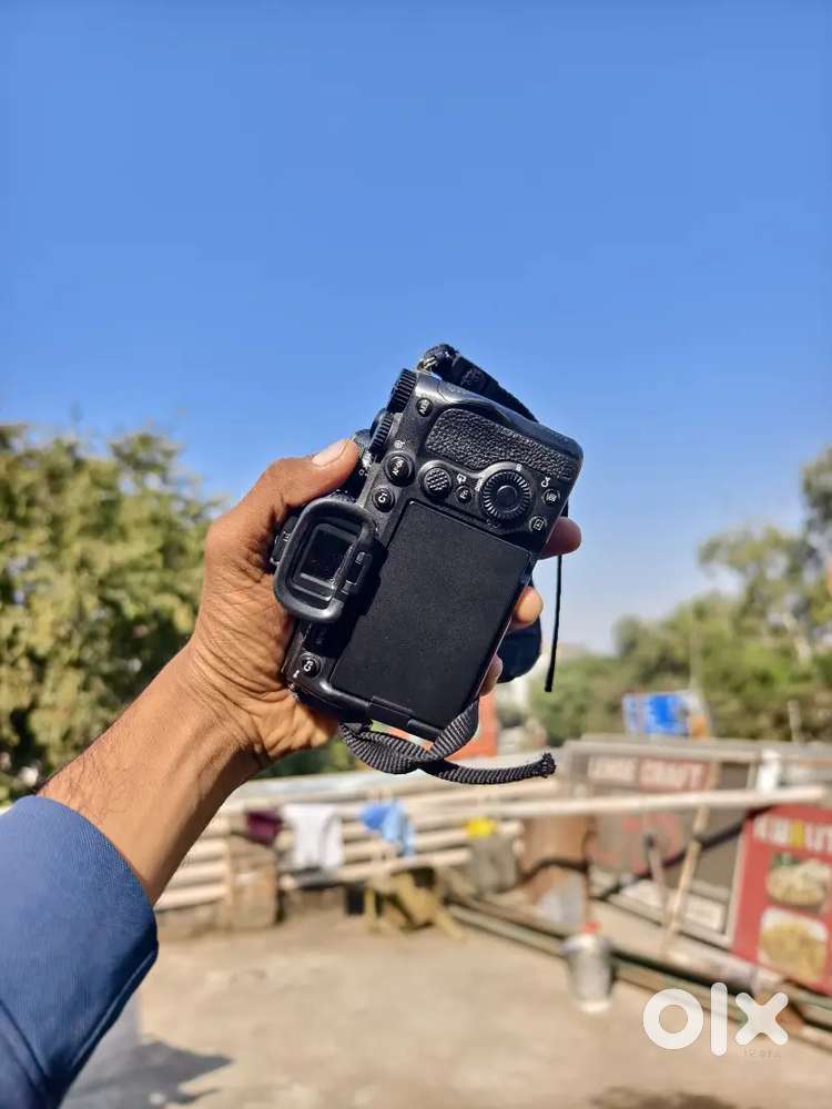 Sony m4 Camera 2 year warranty left