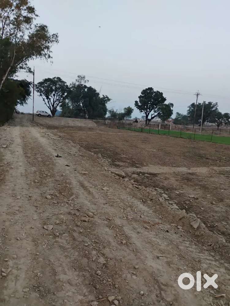 Rewa me chirhaula mandir se 15km me