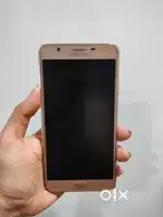 Samsung J7 Prime (GOLD). 3 phone covers FREE FREE FREE