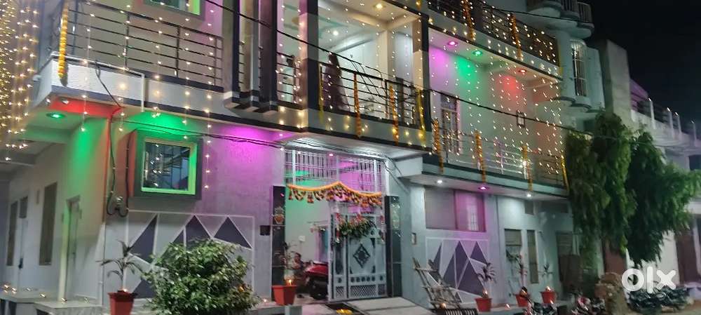 मासिक किराए पर