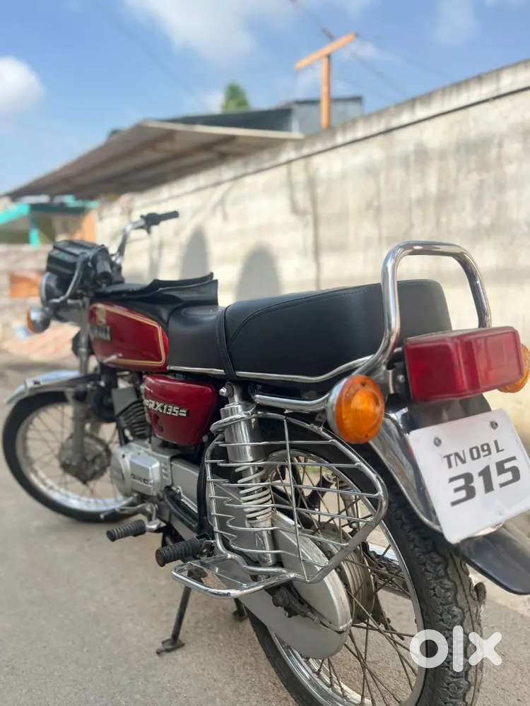 Model 1998
Owner 2
Fc 2028
Insurance live
Pollution live