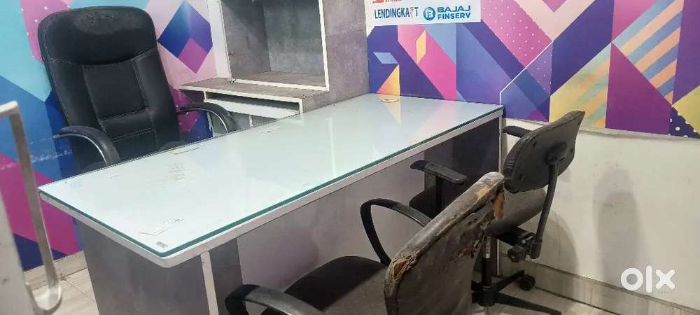 800sqft fully furnished ac office hazratganj krishi bhawan ke pass