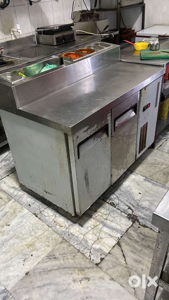 kitchen candy ,make line, sink