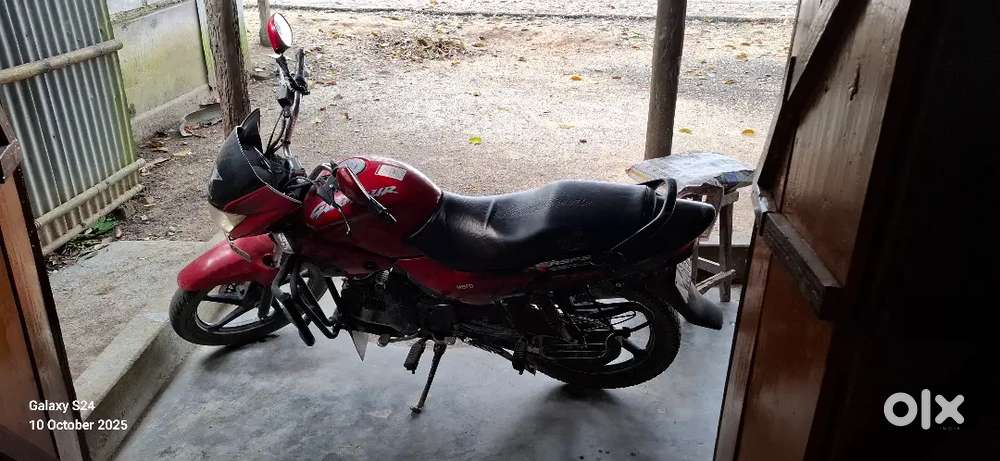 Good condition.Urgent selling.Hero glamour 125 disc.