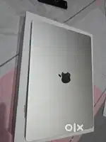 Macbook Air M3 2024 15 Inch 16GB/256GB