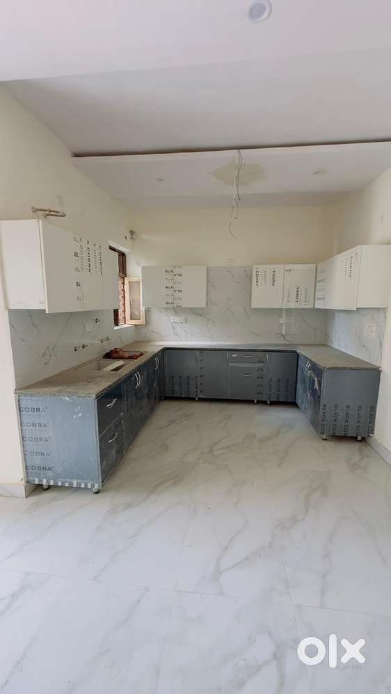 3 BHK Flat For Sale Park Facing