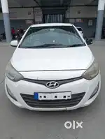 Hyundai i20 2012-2014 Sportz AT 1.4, 2012, Diesel