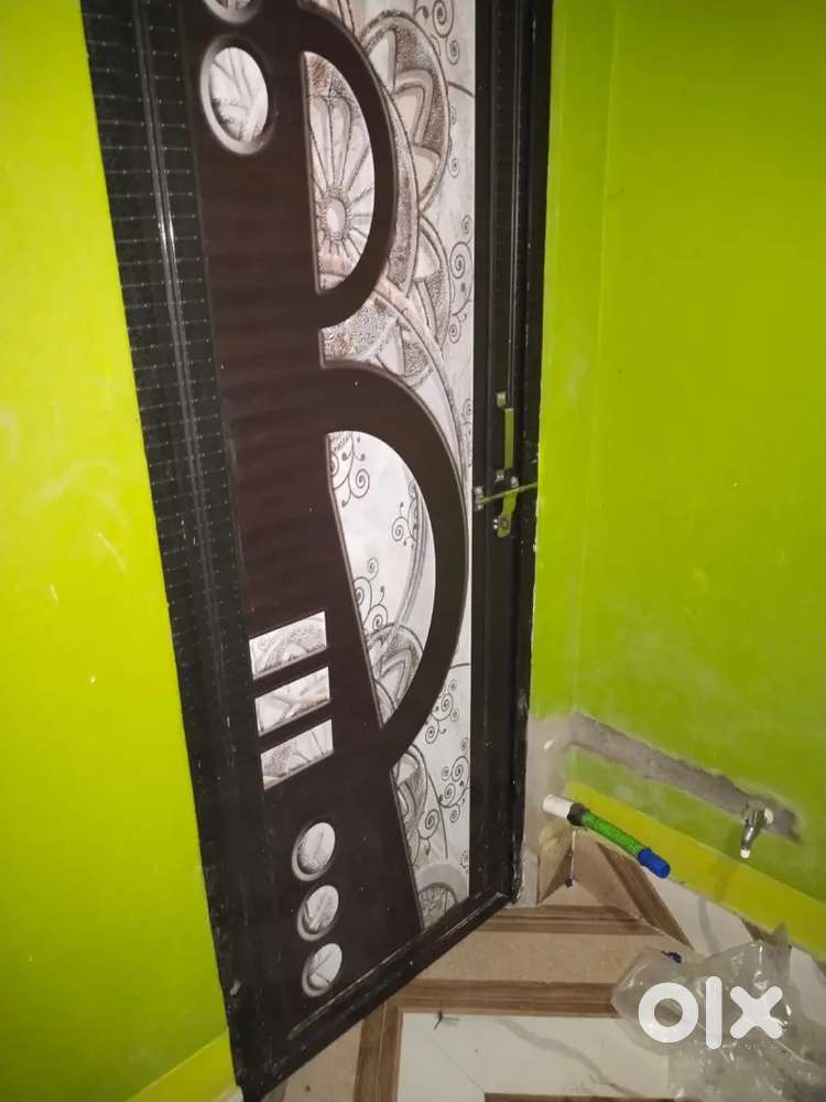 Rent for bachelor or employee