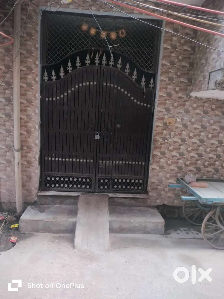 50 Gaj mein banaa hua Hai 2 Manjil