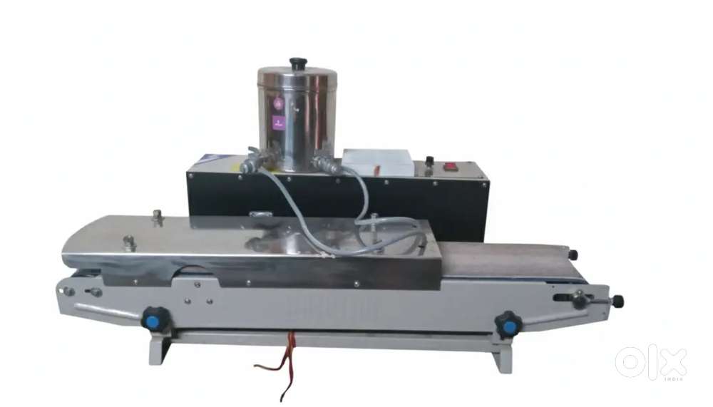 Semi automatic cotton wick making machine