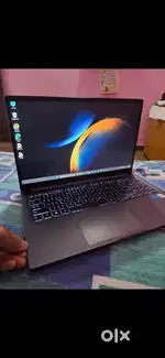 Galaxy book 3 ( i5 13th gen 16gb ram 512gb ssd )