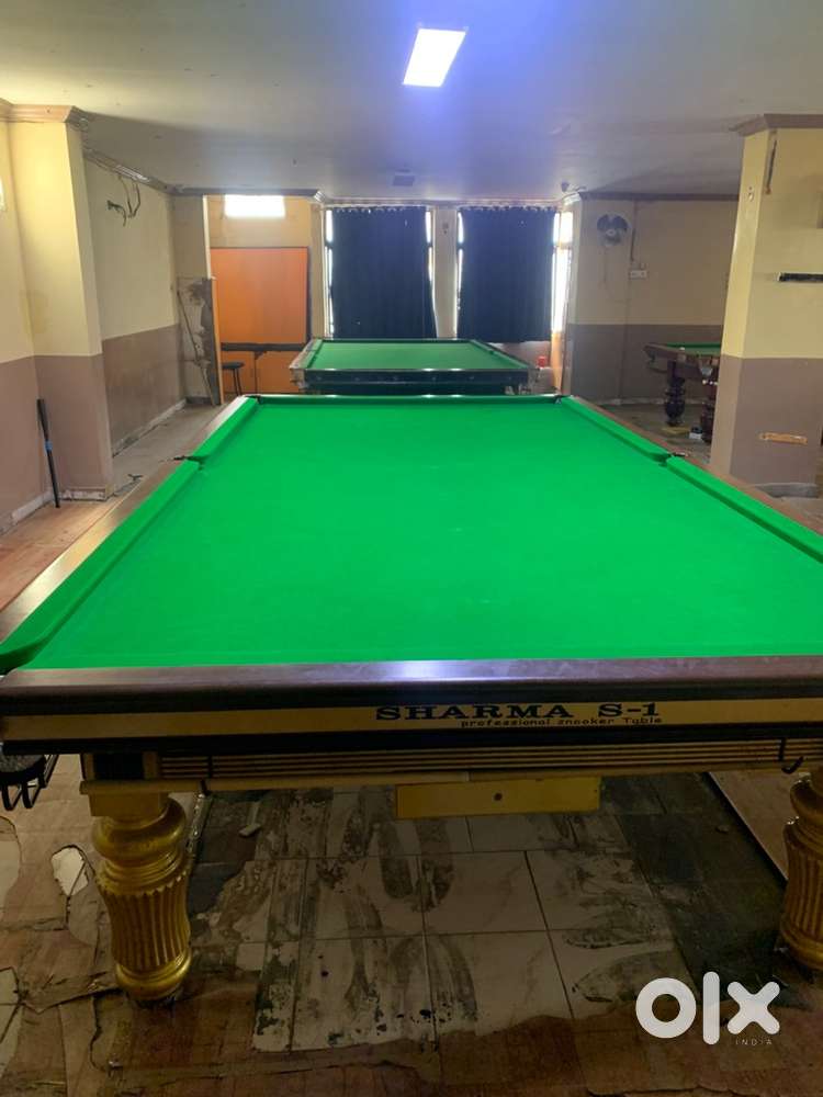 Snooker tables