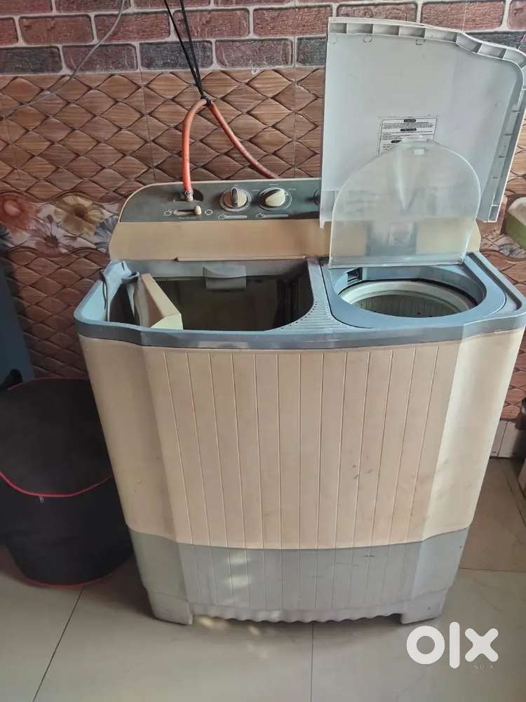 LG Washing Machine semi auto
