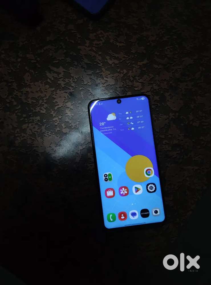 Samsung Galaxy S22 (8/128)