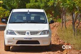 Mahindra Renault Logan Edge 1.4 GLX, 2010, Petrol