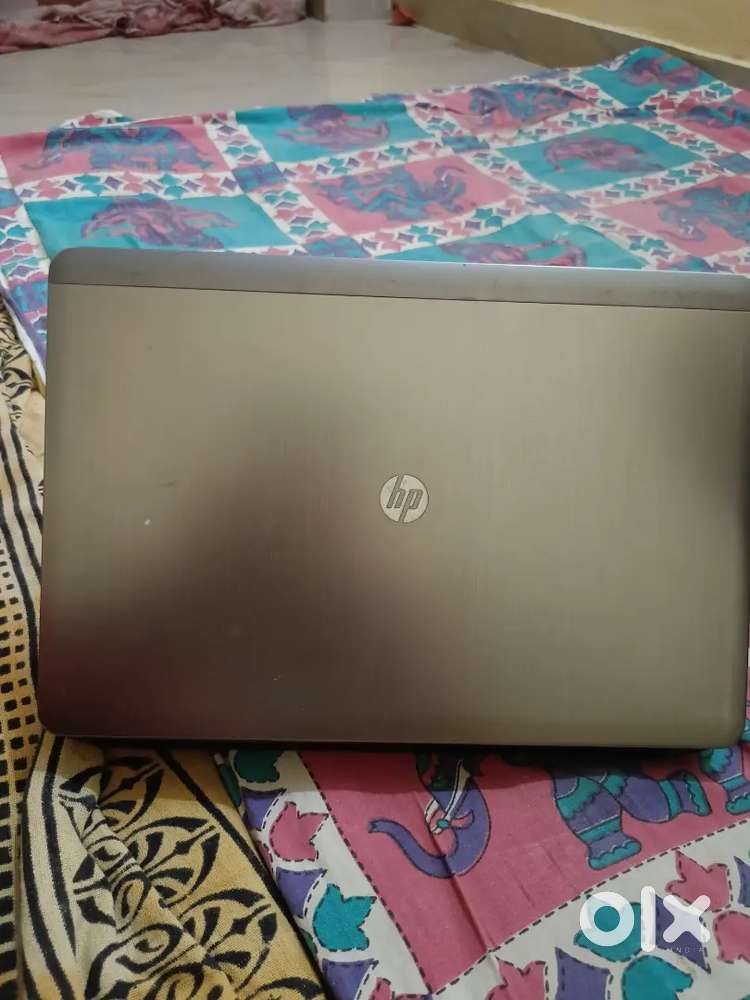 Hp core i3 laptop.   Excellent ready to work in use .