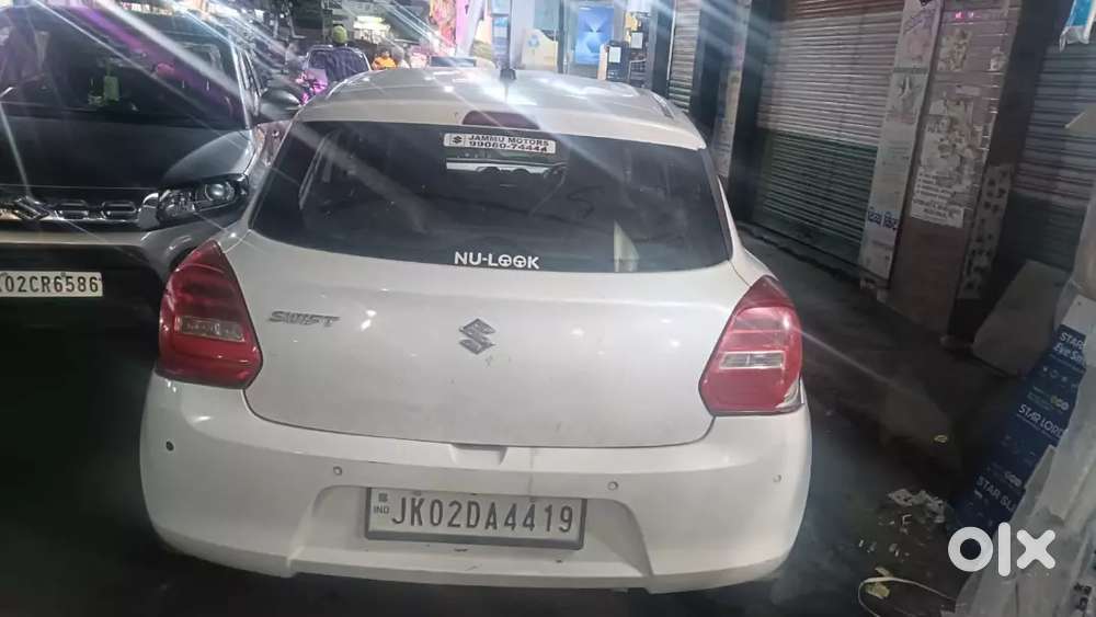 Swift Lxi  bt  company  fitted  all  power  window