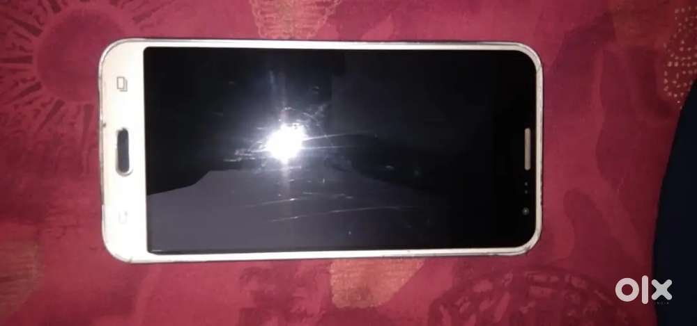 Samsung galaxy j3 pro