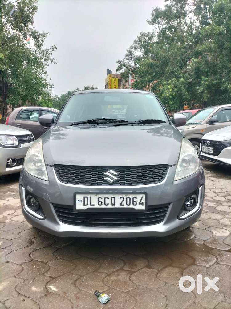Maruti Suzuki Swift 1.2 DLX, 2017, Petrol