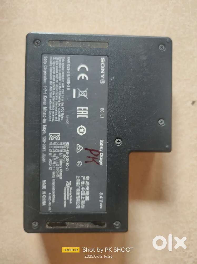 Original Sony BC-L1 Charger With Adaptor For NX 100/200 NX 3 /5/R Z150