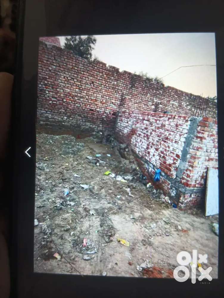 2 shops for sale 18/18 ragistri ka hai