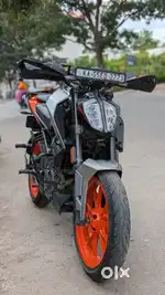 Single Owner showroom maintenaned vehicle
