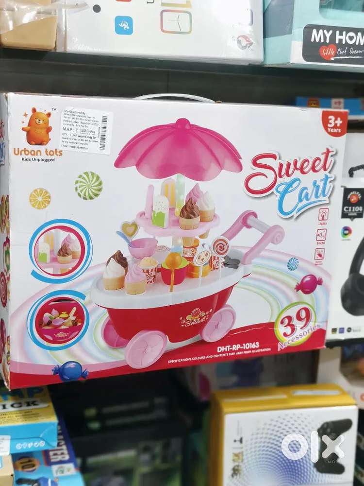 Ceiling for toys and return gift