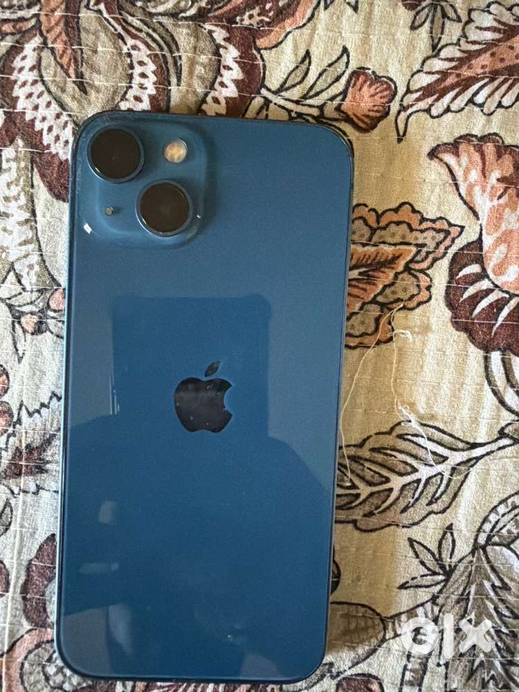 iPhone 13 blue colour