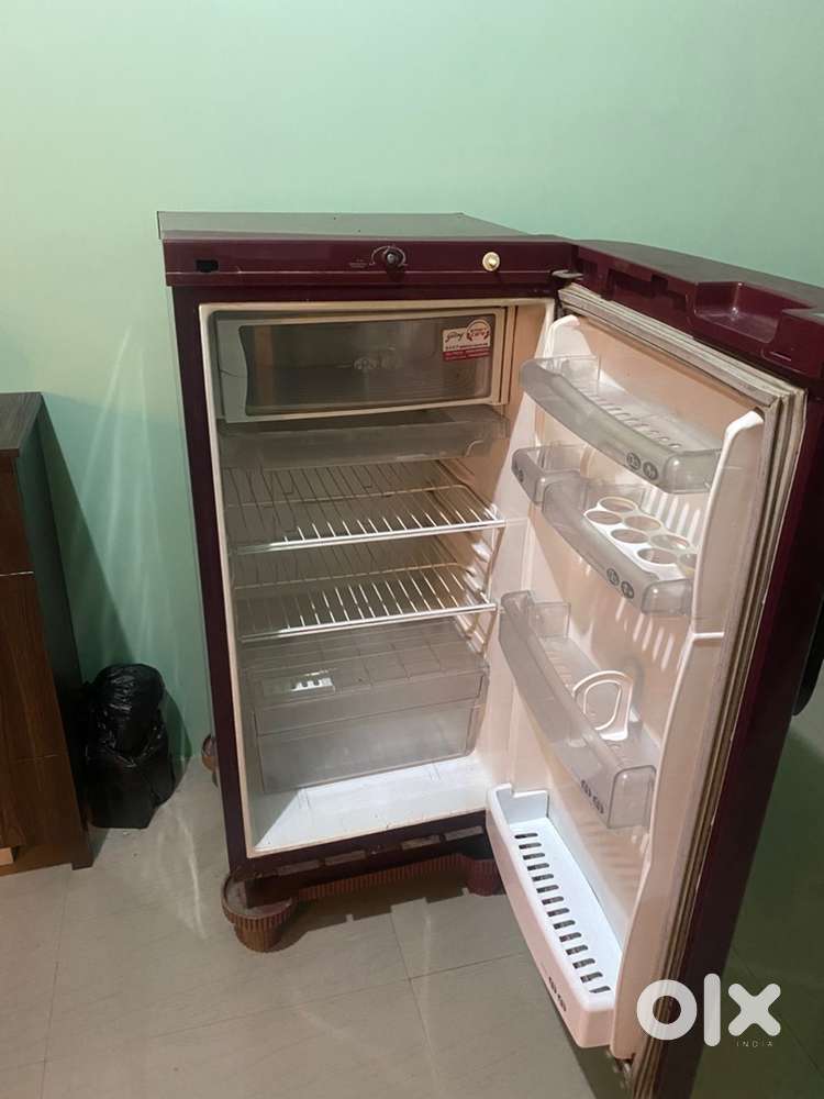 Godrej 160L refrigerator