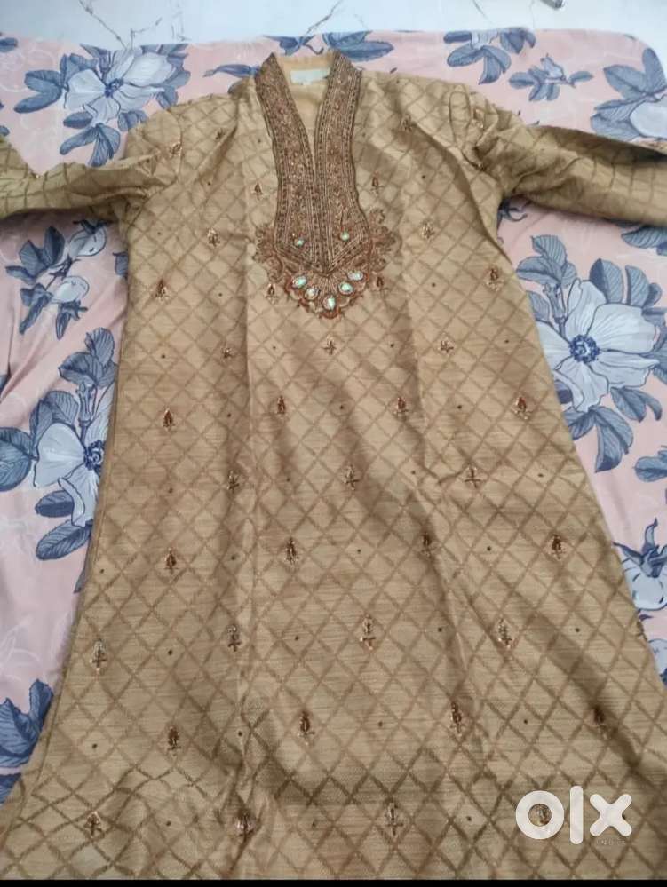 Embroiderd kurta pyjama party wear