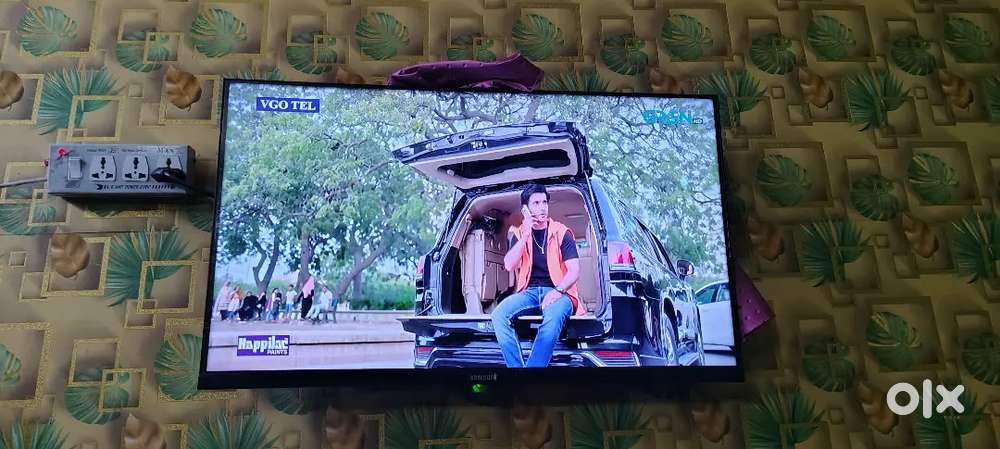 32 inc Smart LED tv
