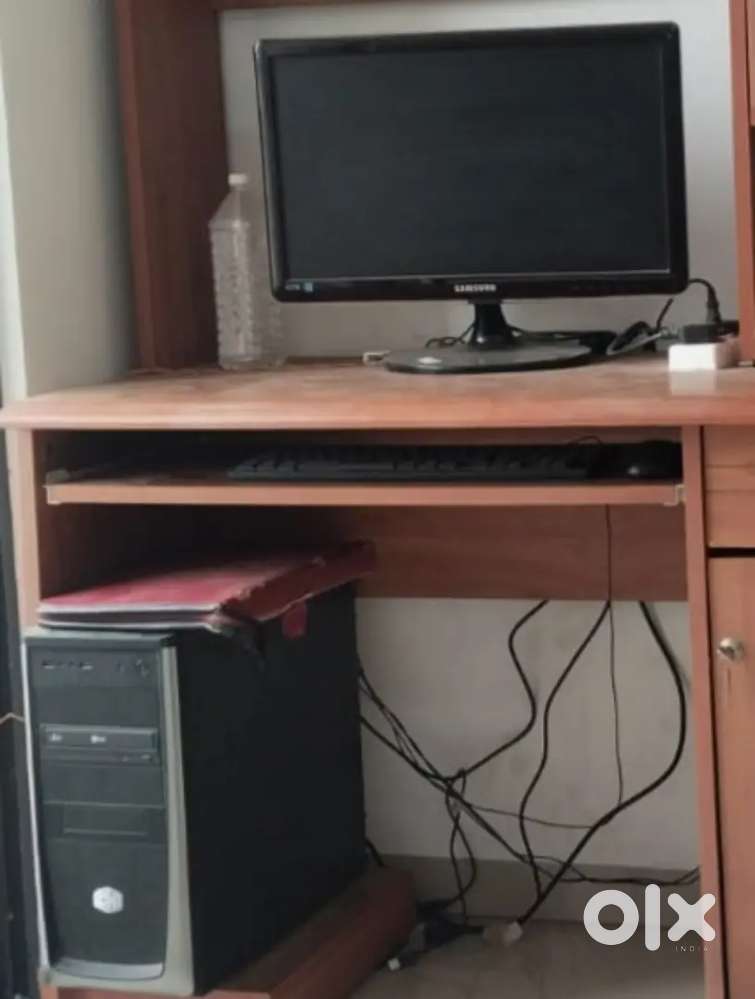 Monitor and Cpu