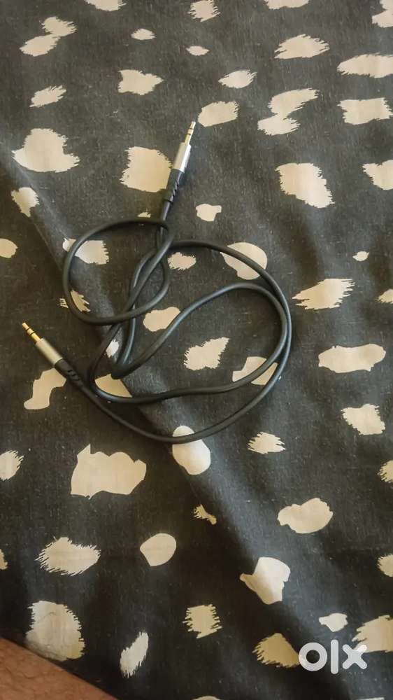 Auxcable  for car