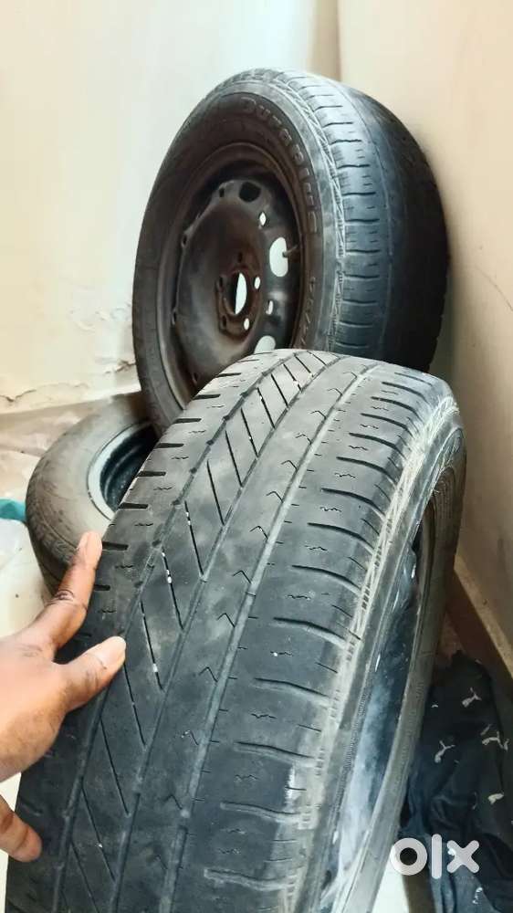 Polo Tyres - 4 GoodYear Duraplus (175/70R14) - Excellent Condition
