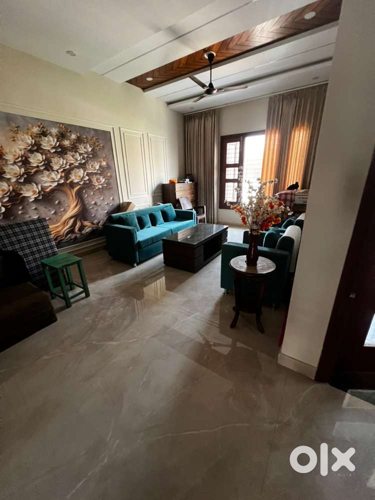 1st Floor o Kothi - Rent. 2 BHK 156 Gaj