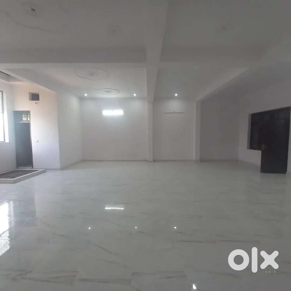 1000 sqft commercial hall office main faizabad road chinhat Lko